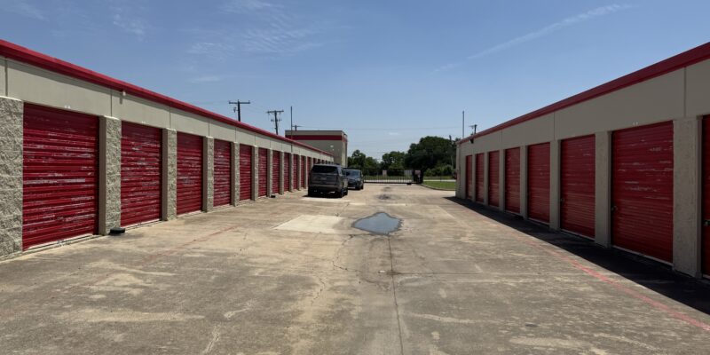 Drive up storage for rent in Ft. Worth Texas