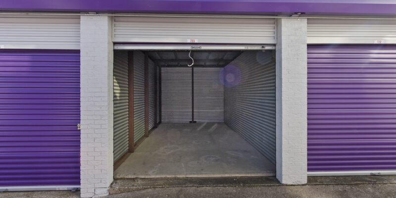 Curio Storage Ft Worth Texas in Vega Dr Roll Up Door Unit